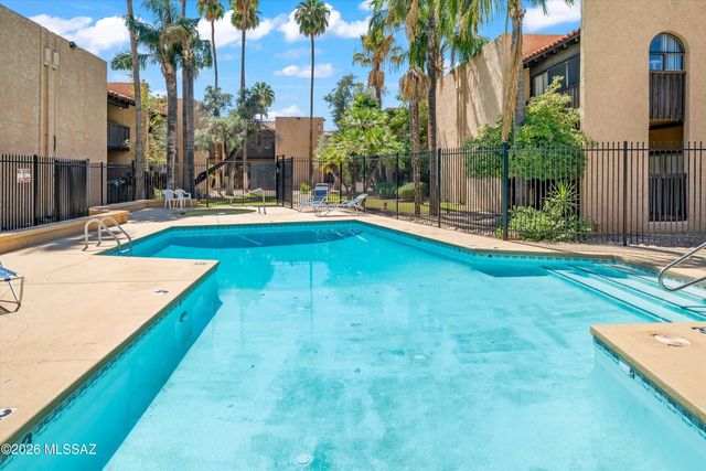 440 N Dodge Boulevard, Tucson, AZ 85716