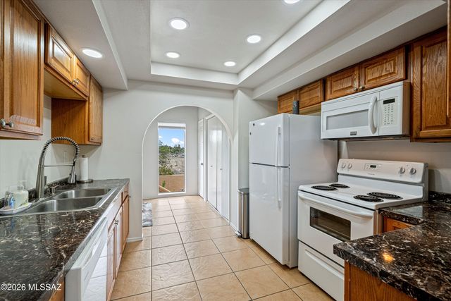 440 N Dodge Boulevard, Tucson, AZ 85716