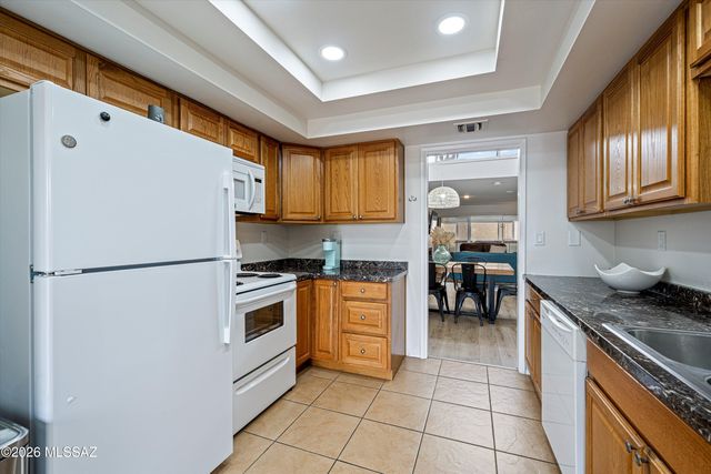 440 N Dodge Boulevard, Tucson, AZ 85716