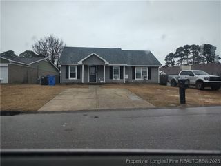 2204 Mossy Cup Lane, Fayetteville, NC 28304