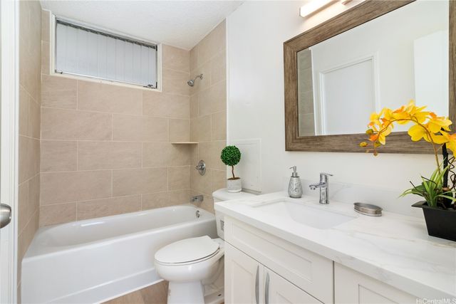 95-020 Waihonu Street C501, Mililani, HI 96789
