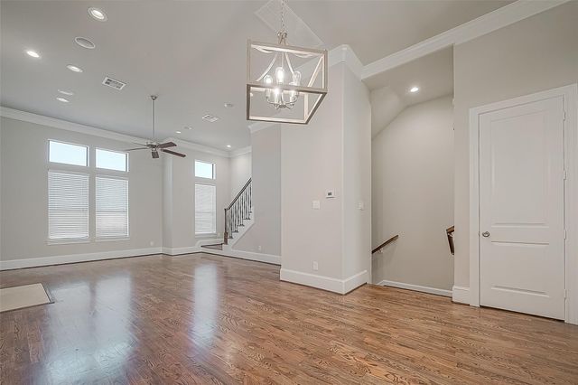 2634 Texas Street, Houston, TX 77003