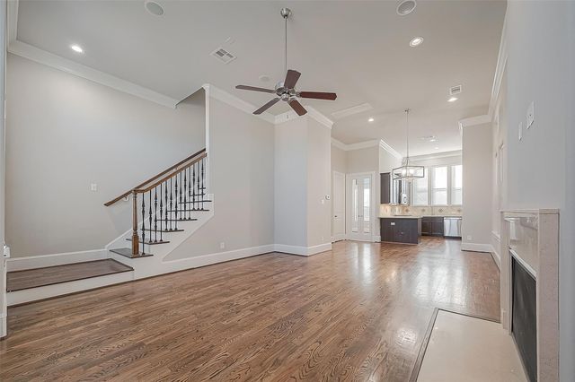 2634 Texas Street, Houston, TX 77003