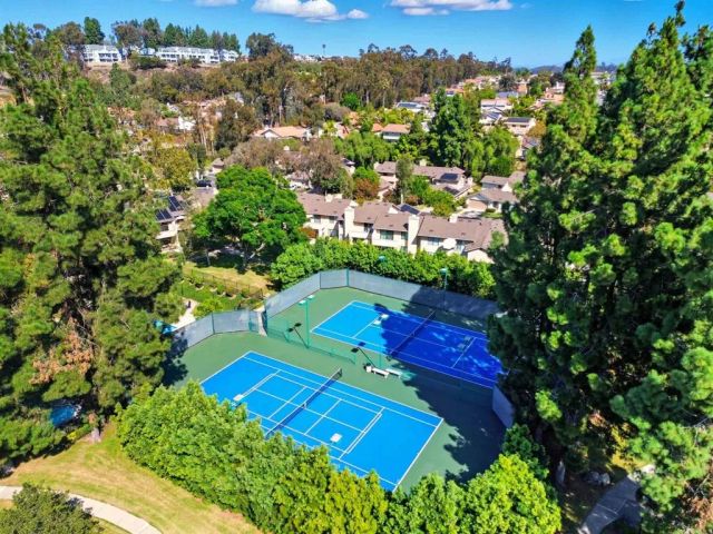 10304 Crosscreek, San Diego, CA 92131