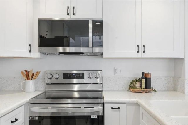 10304 Crosscreek, San Diego, CA 92131