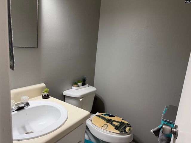 721 Meadowlake Drive, Columbia, SC 29203