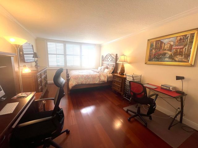 3400 N Ocean Drive 906, Singer Island, FL 33404