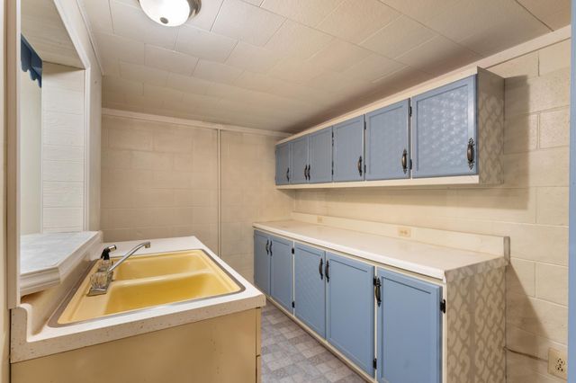 19 5th Street SE, Eyota, MN 55934