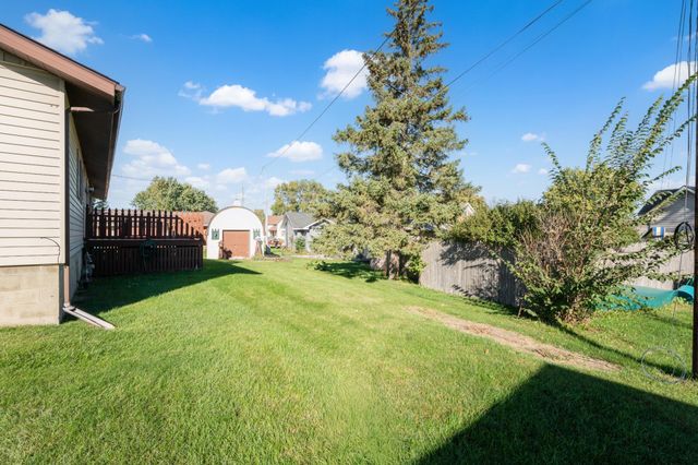 19 5th Street SE, Eyota, MN 55934