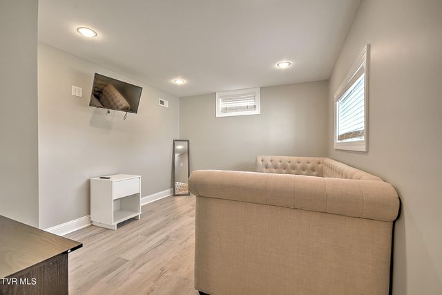 2413 Catherine Street, Bristol, VA 24201