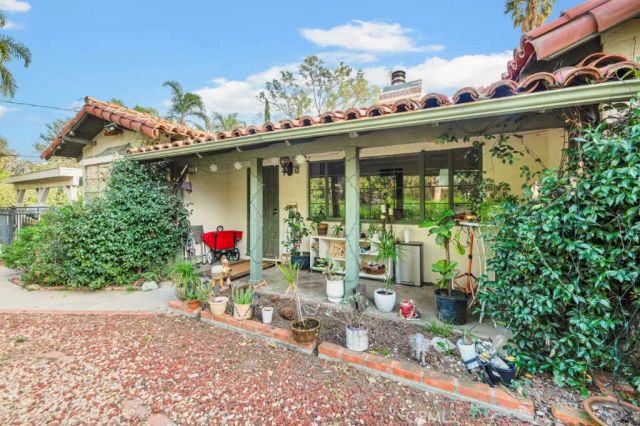 17520 Kingsbury Street, Granada Hills, CA 91344