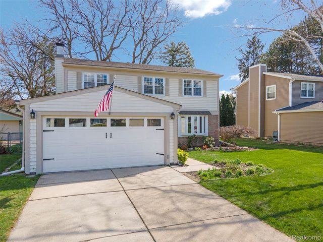 44453 Albert Drive, Plymouth Charter Township, MI 48170
