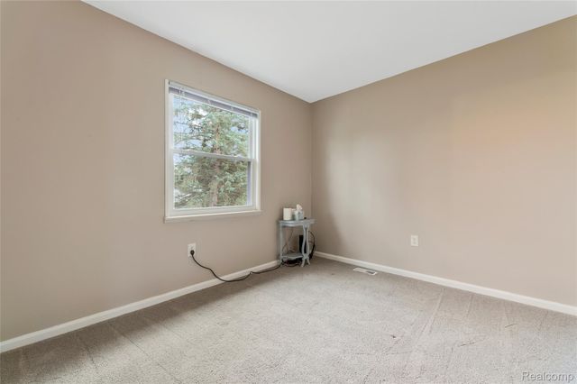 44453 Albert Drive, Plymouth Charter Township, MI 48170