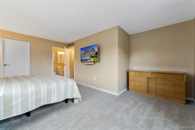 44453 Albert Drive, Plymouth Charter Township, MI 48170