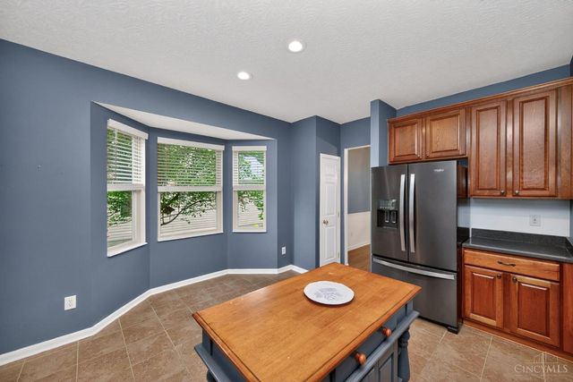218 Heffron Circle, Hamilton Twp, OH 45039