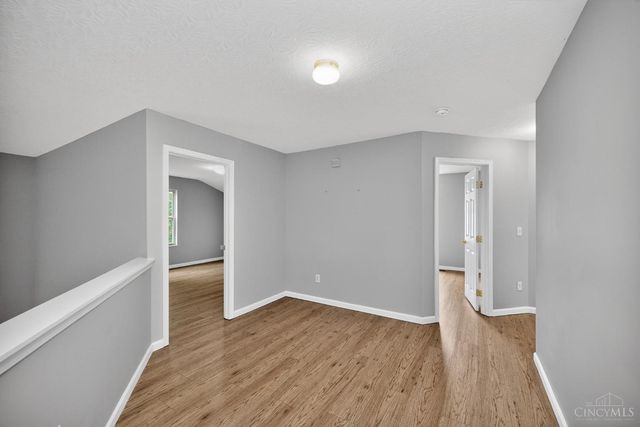 218 Heffron Circle, Hamilton Twp, OH 45039
