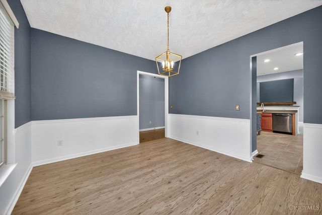 218 Heffron Circle, Hamilton Twp, OH 45039