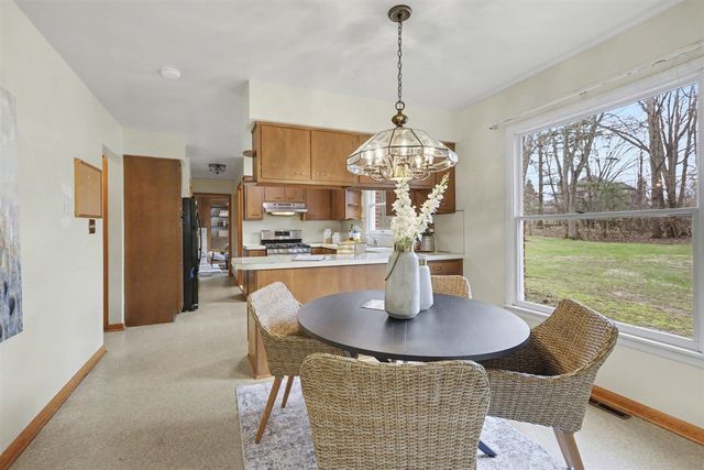 2889 Parkridge Drive, Ann Arbor, MI 48103