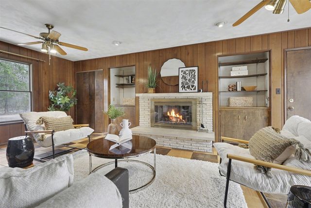2889 Parkridge Drive, Ann Arbor, MI 48103