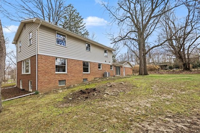 2889 Parkridge Drive, Ann Arbor, MI 48103