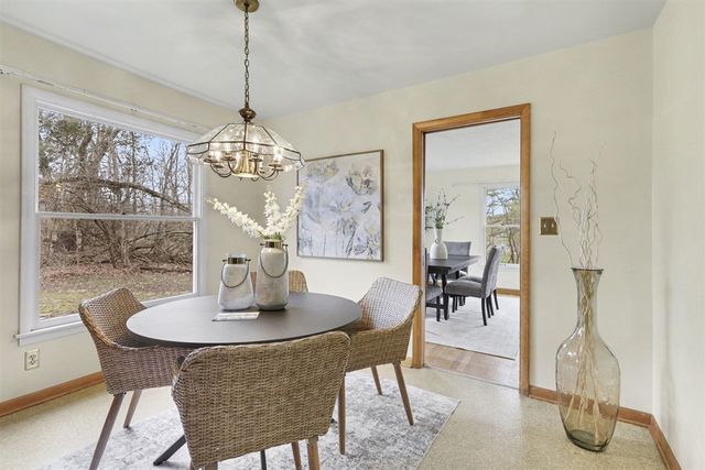 2889 Parkridge Drive, Ann Arbor, MI 48103