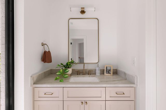 5616 Gorham Glen LN, Austin, TX 78739