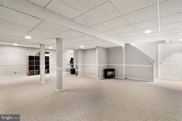 27 ANDOVER WAY, Hamilton, NJ 08610
