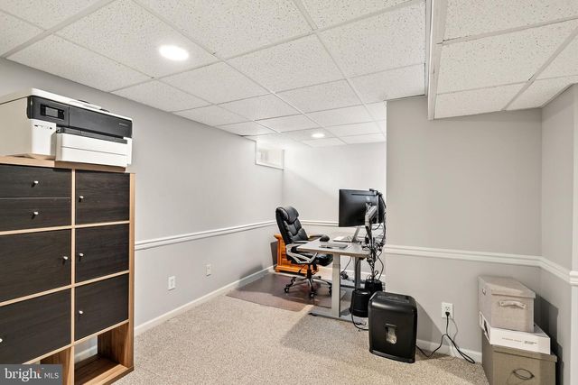 27 ANDOVER WAY, Hamilton, NJ 08610