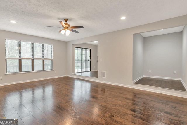 3721 Chiltern Court, Lithonia, GA 30038