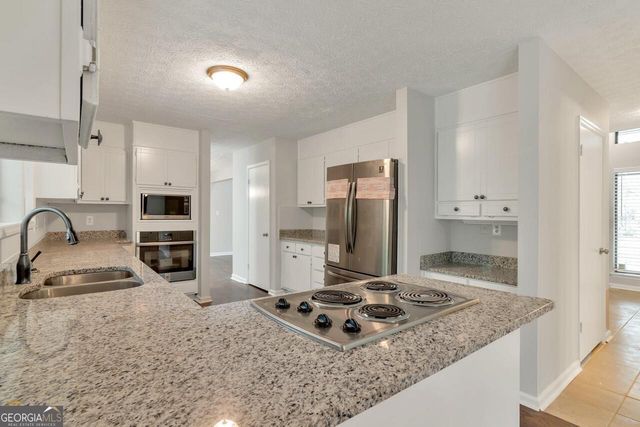 3721 Chiltern Court, Lithonia, GA 30038