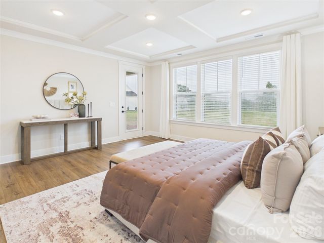 1055 Rolling Meadows Drive, Mooresville, NC 28115