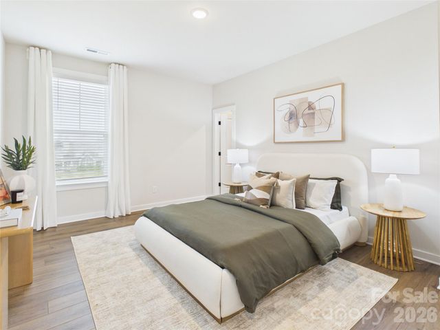 1055 Rolling Meadows Drive, Mooresville, NC 28115