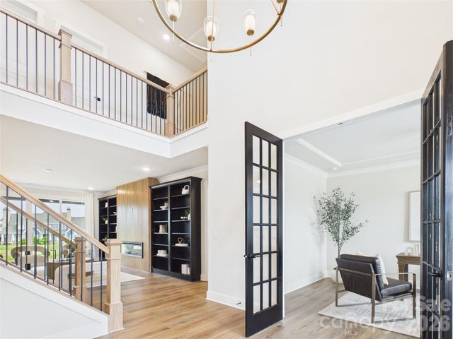 1055 Rolling Meadows Drive, Mooresville, NC 28115