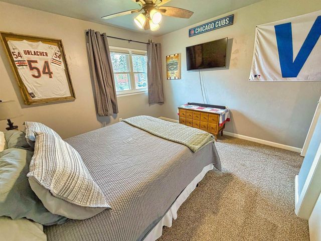 2623 OAKCREST DRIVE, Neenah, WI 54956
