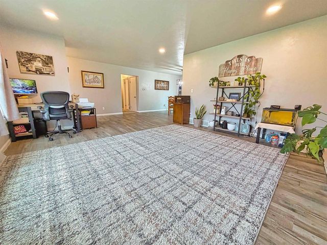 2623 OAKCREST DRIVE, Neenah, WI 54956