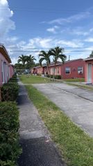 2316 Madison Street 29, Hollywood, FL 33020