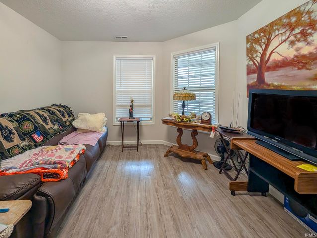 1113 N Franklin Street, Garrett, IN 46738