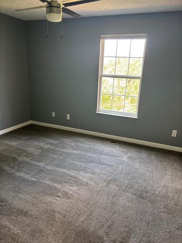 5609 Barney Lane, 40E, Columbus, OH 43235