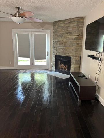 5609 Barney Lane, 40E, Columbus, OH 43235