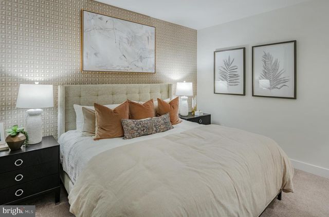 10755 BOREALIS LN, White Plains, MD 20695