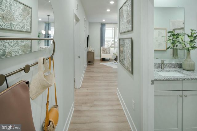 10755 BOREALIS LN, White Plains, MD 20695