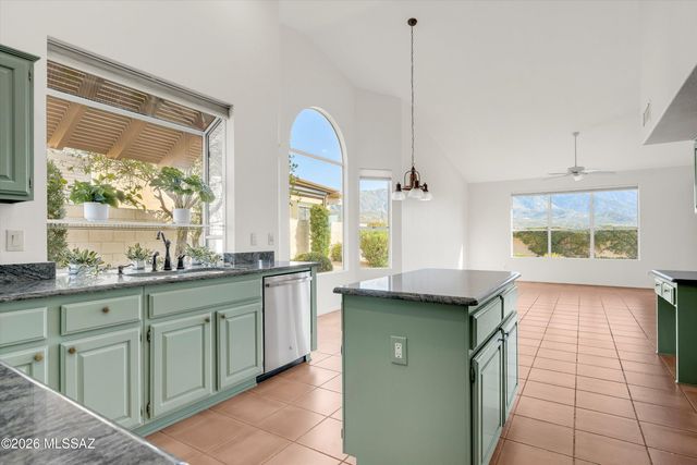 65621 E Stoney Ridge Drive, Tucson, AZ 85739