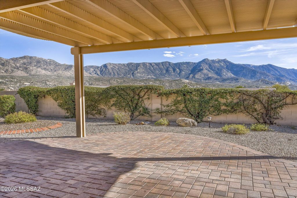 65621 E Stoney Ridge Drive, Tucson, AZ 85739