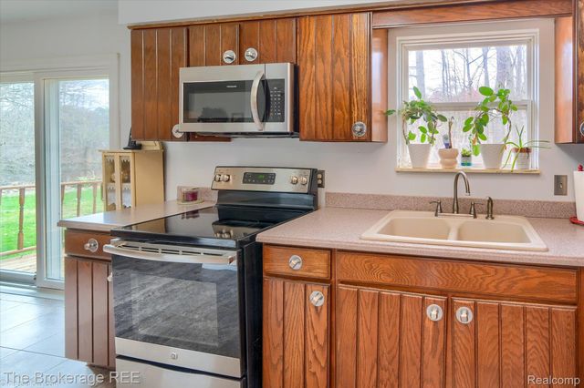 9370 Vienna Road, Forest Township, MI 48463