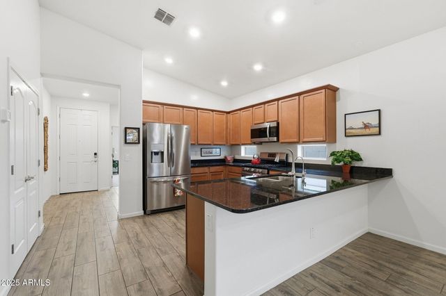 7648 S THIMBLE PEAK --, Gold Canyon, AZ 85118