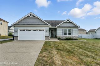 208 Coldstream Ct, Mt Washington, KY 40047
