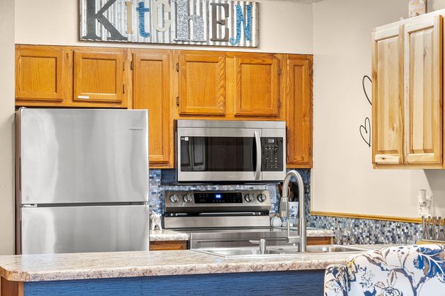 550 Notch Lane 8, Branson West, MO 65737