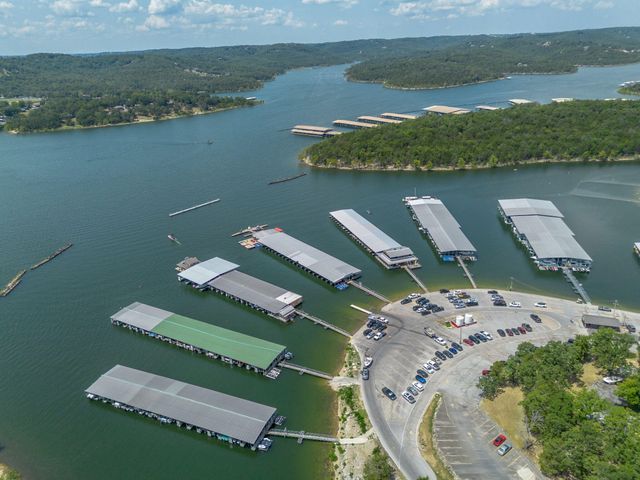 550 Notch Lane 8, Branson West, MO 65737