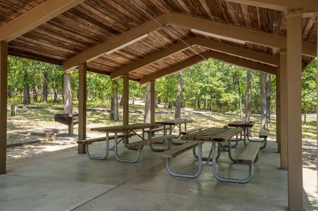 550 Notch Lane 8, Branson West, MO 65737