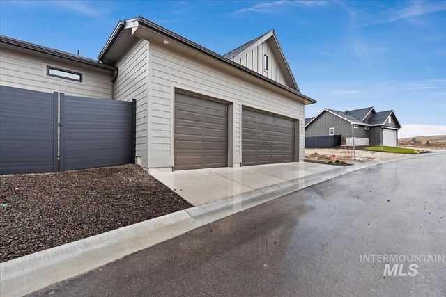6336 N Barholm Ln, Eagle, ID 83616